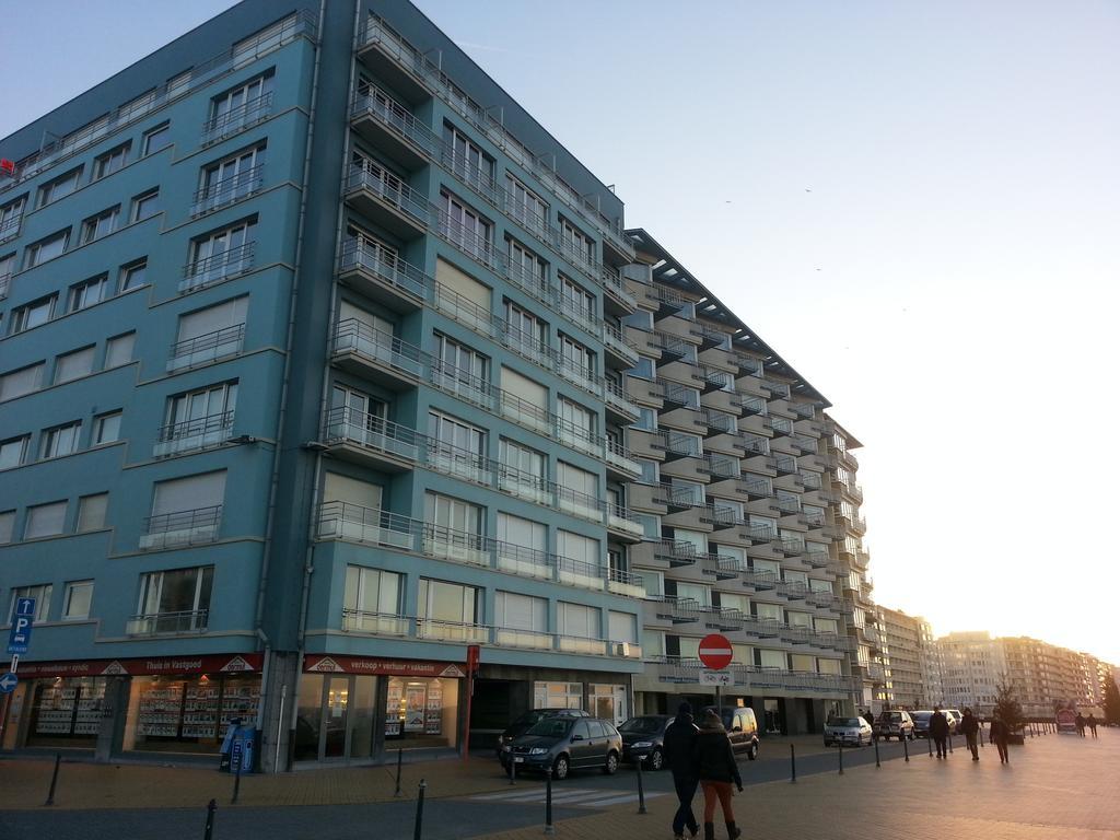 Appartement Aan Zee Oostende Zimmer foto